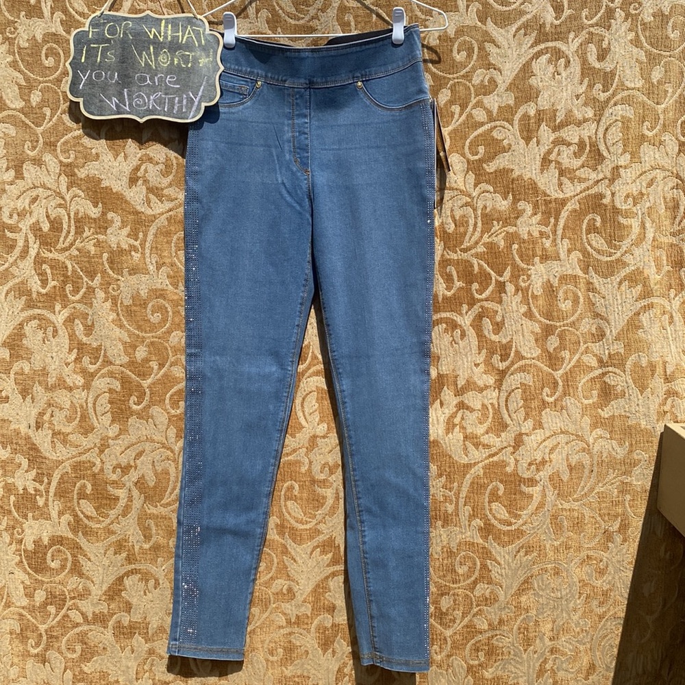 Shine Bright Beautiful🙏~Luxe Denim Crystal Embelished Jeans